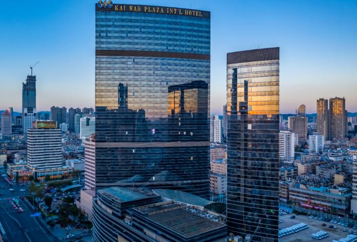 昆明佳华广场酒店高薪诚聘，共筑五星级服务梦想