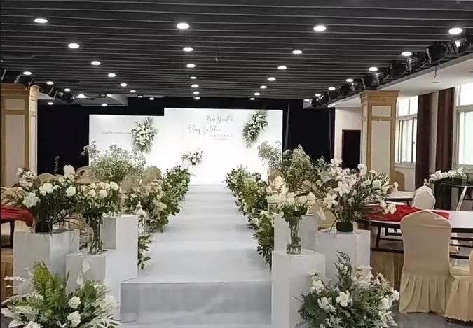 本地婚礼庆典专家｜一站式婚礼全案策划，定制专属于你的浪漫婚礼