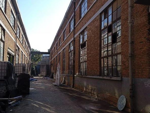 盘龙茨坝独栋2056㎡厂房仓库办公直租(3吨货梯·1936产业园)